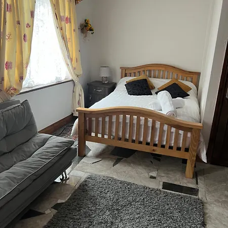 Okuns Apartment